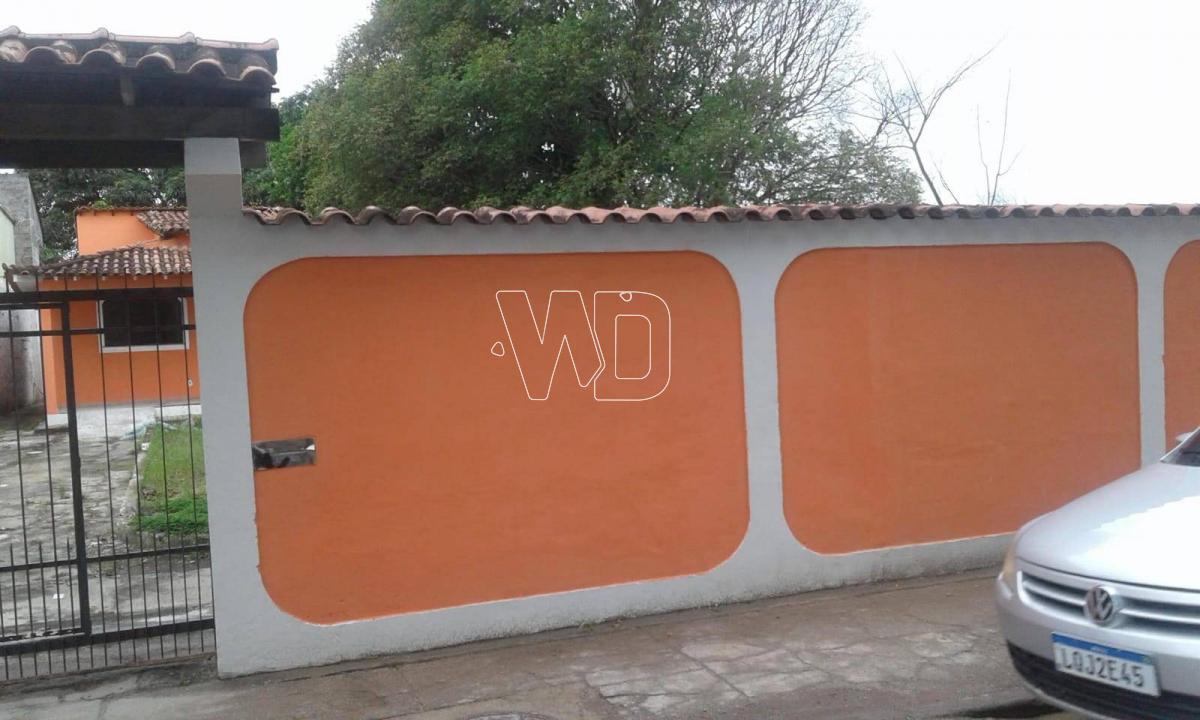 Casa com 2 quartos, 80m², à venda