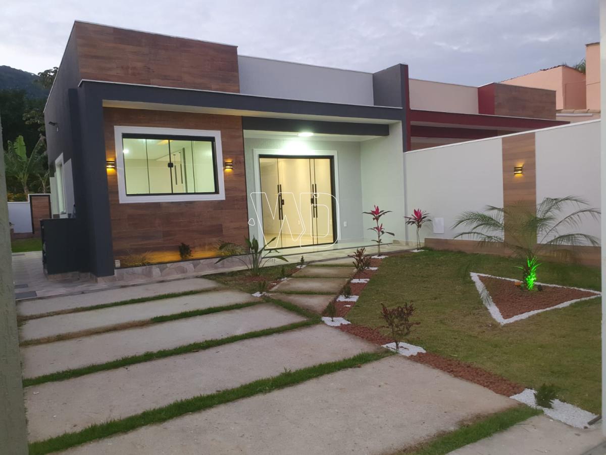 Casa com 3 quartos, 240m², à venda em Maricá, Barroco (Itaipuaçu)